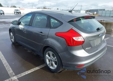 2014 Ford Focus Se z USA, uszkodzony, nr VIN 1FADP3K26EL322442